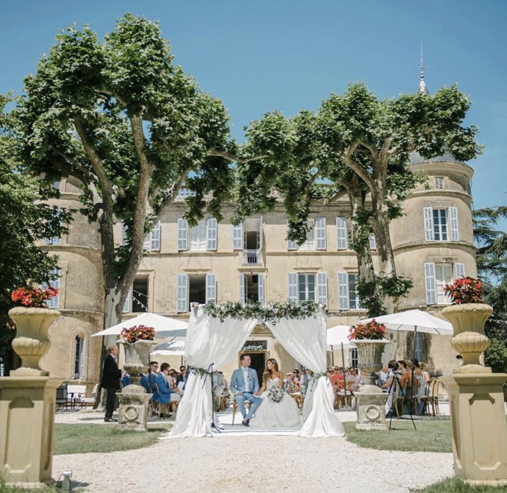 chateau de robernier - mariage provence - wedding planner provence - lieu mariage provence - mariage haut de gamme - luxury wedding - wedding in provence