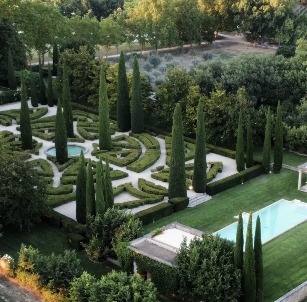 chateau de sannes - mariage provence - wedding planner provence - lieu mariage provence - mariage haut de gamme - luxury wedding - wedding in provence