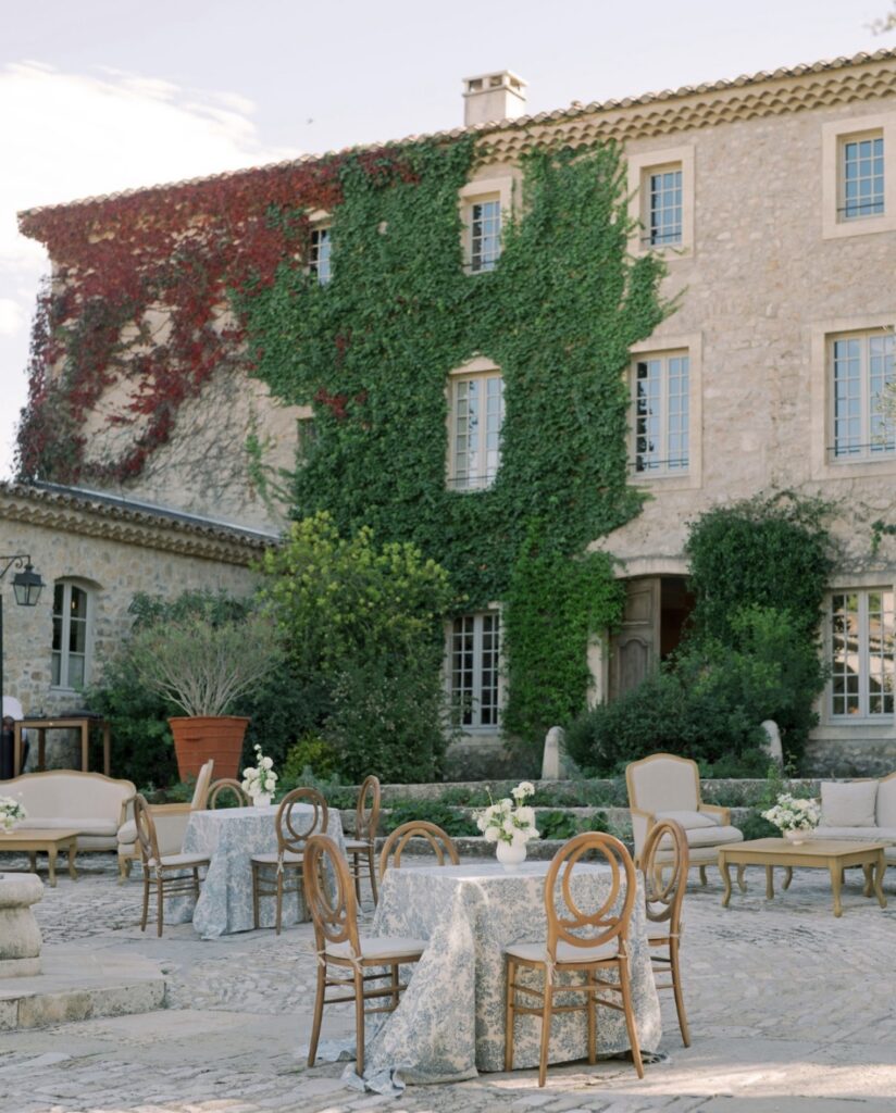chateau de bernes - mariage provence - wedding planner provence - lieu mariage provence - mariage haut de gamme - luxury wedding - wedding in provence