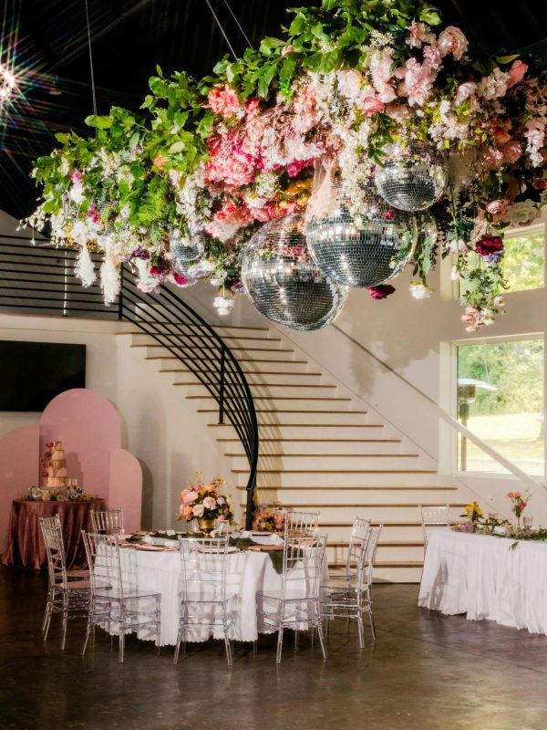 kari-bjorn-photography-CDypHfdef6M-unsplash